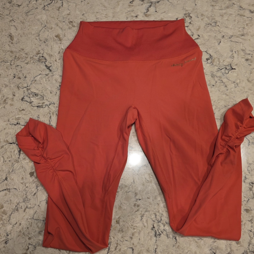Whitney Simmons Gymshark Leggings In Cyber Red